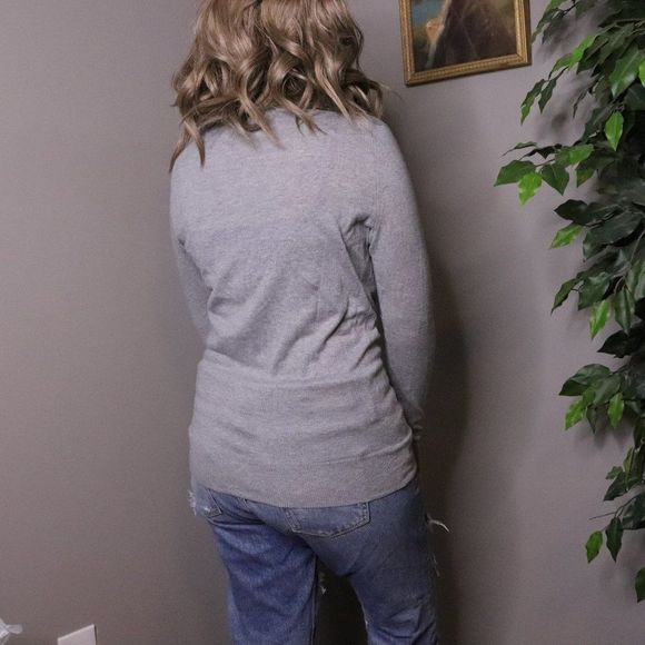 GAP Boyfriend Cardigan Button Up Thin Knit - Picture 5 of 9